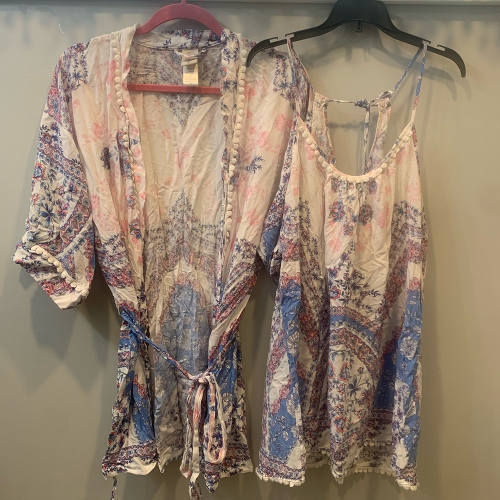 In Bloom By Jonquil Floral Robe & Top size XL
